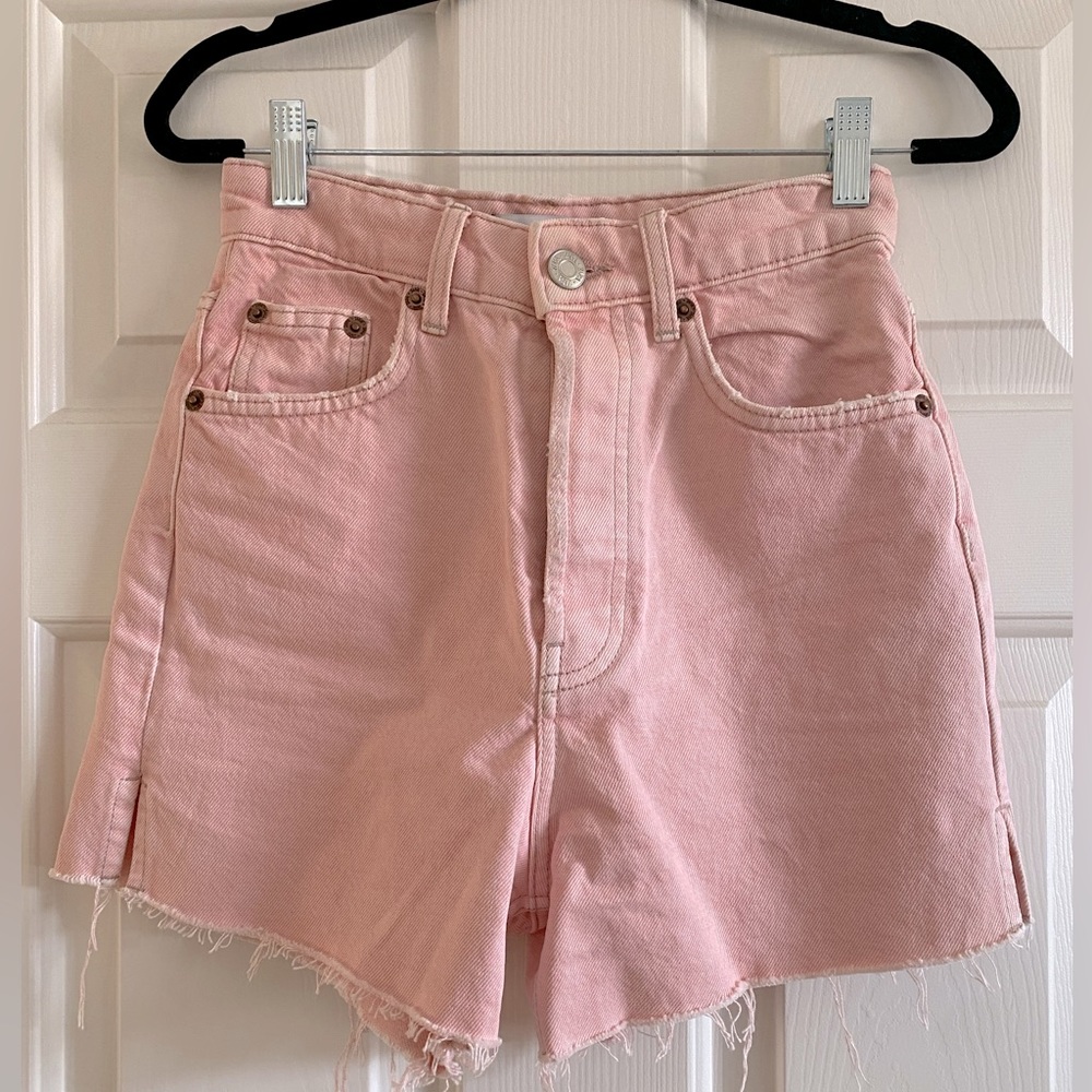 Zara - Size 2 light Pink denim shorts | High Waist